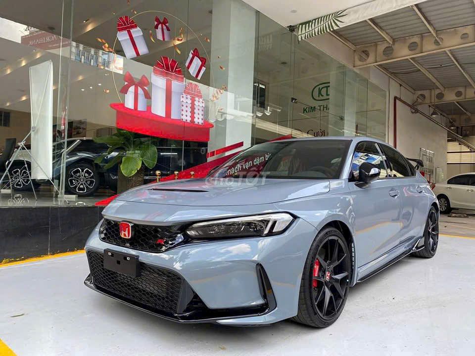 Honda Civic Type R 2025 Thể Thao *** 1 xe. Mua bán Ô tô tại Quận 7 Tp Hồ Chí Minh được đăng bởi Đại lý Ô tô Honda Quận 7 hình 10