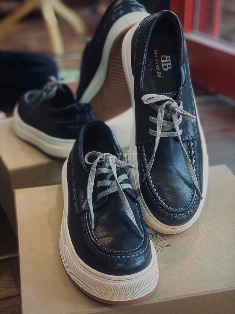 Giày da bò unisex đen. Mua bán Giày dép tại Quận Hải Châu Đà Nẵng được đăng bởi Cẩm Ly hình 1