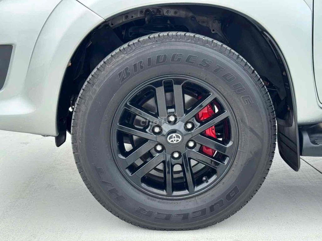 Toyota Fortuner 2016 2.7 Xăng Bạc. Mua bán Ô tô tại Quận Bình Thạnh Tp Hồ Chí Minh được đăng bởi phuongneo hình 3