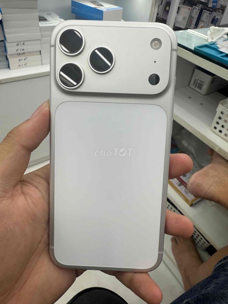 iPhone 17 Pro Max 256GB Bạc. Mua bán Điện thoại tại Quận Ngô Quyền Hải Phòng được đăng bởi Mạnh Cường hình 1