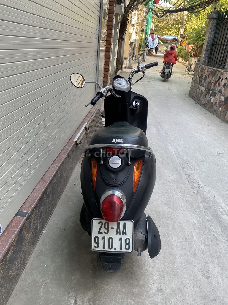 SYM Elite 50 Đen. Mua bán Xe máy tại Quận Hoàng Mai Hà Nội được đăng bởi Lê Thị Nga hình 1
