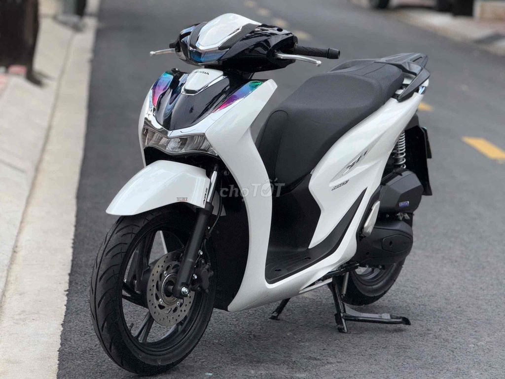 SH 160i ABS 2024 LƯỚT TRẮNG ĐEN. Mua bán Xe máy tại Thành phố Thủ Đức Tp Hồ Chí Minh được đăng bởi Vũ Vũ hình 1