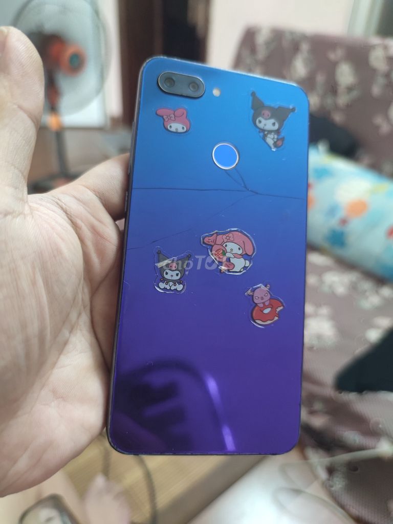 Xiaomi Mi 8 Lite Xanh tím Đã sử dụng. Mua bán Điện thoại tại Quận Ba Đình Hà Nội được đăng bởi Mai thị thuỷ hình 1