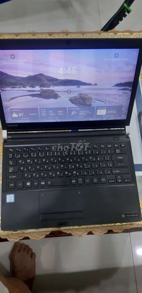 Toshiba Core i5 thế hệ 7 , Giá  : 2tr8