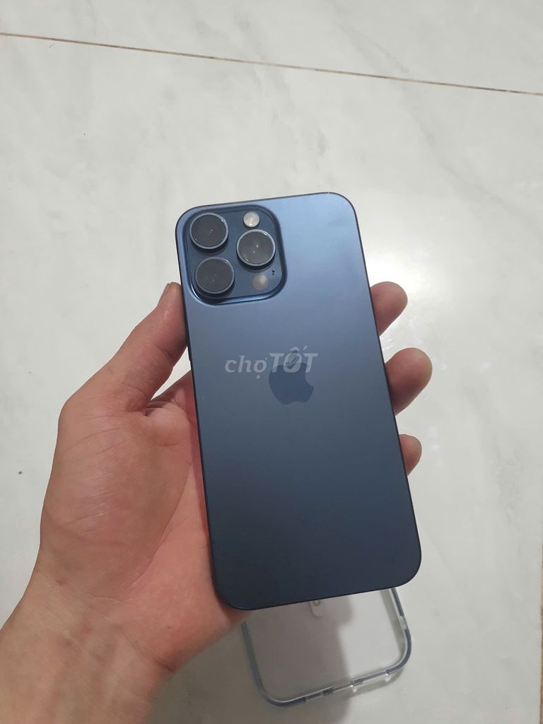 Apple iPhone 15 Pro Max 256GB Xanh 84%. Mua bán Điện thoại tại Thành phố Thủ Đức Tp Hồ Chí Minh được đăng bởi Trọng Dũng hình 1