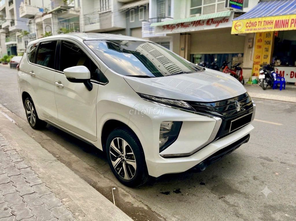 Mitsubishi Xpander MT 2019 белый, 1 владелец