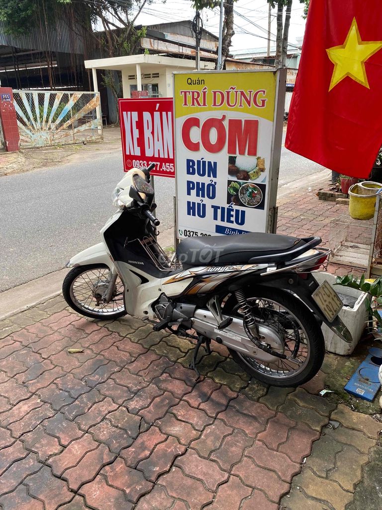 thanh lý ưave s 110 dk 2011 máy êm .. Mua bán Xe máy tại Thành phố Bà Rịa Bà Rịa - Vũng Tàu được đăng bởi Tùng Vario hình 3