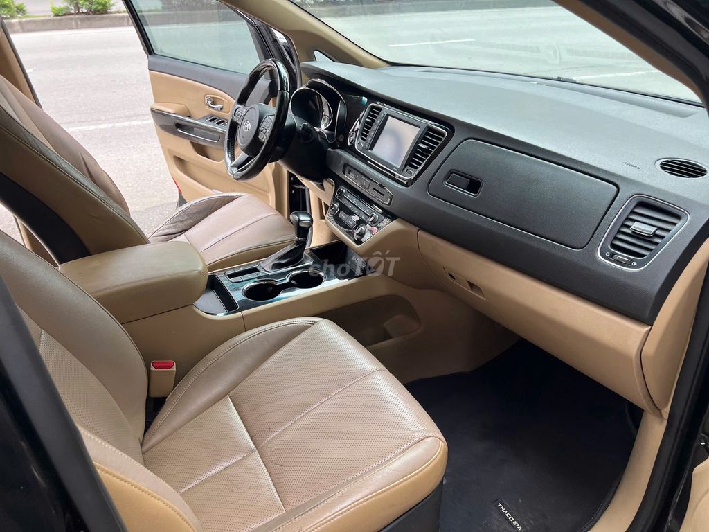 Kia Sedona 2019 2.2 DAT Deluxe - 80000 km. Mua bán Ô tô tại Quận Long Biên Hà Nội được đăng bởi AUTO TÂN HƯNG THỊNH hình 14