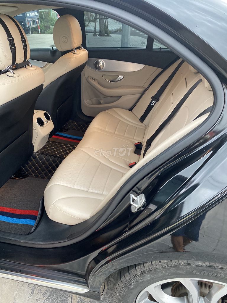 Mercedes Benz C Class 2015  - 10 km. Mua bán Ô tô tại Huyện Tiền Hải Thái Bình được đăng bởi Phạm thanh quang hình 12