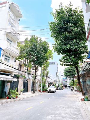 Аренда · 1 комн. · 160 м² · Quận Tân Phú, ул. Đường Lê Lâm
