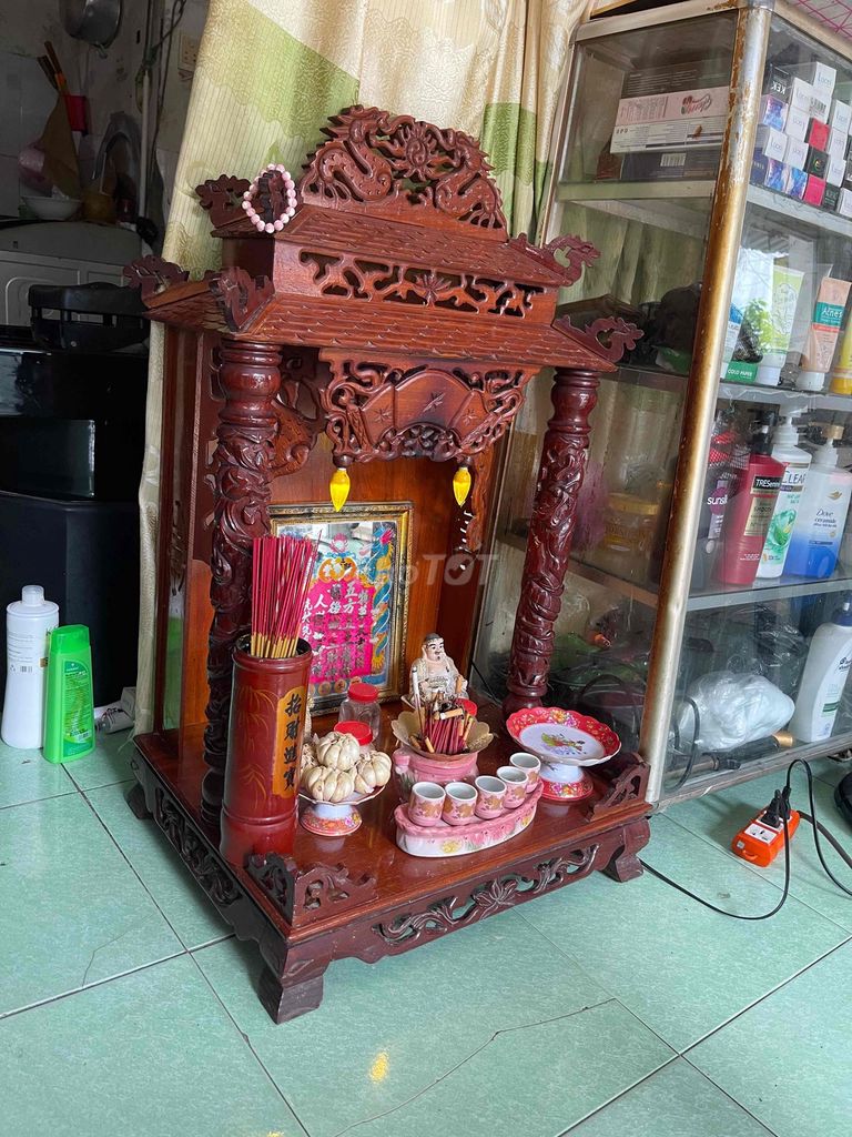 Bàn thờ Gỗ Nâu 60x1m. Mua bán Nội thất, đồ gia dụng khác tại Quận Gò Vấp Tp Hồ Chí Minh được đăng bởi Giang Ngyuên Viêt hình 1