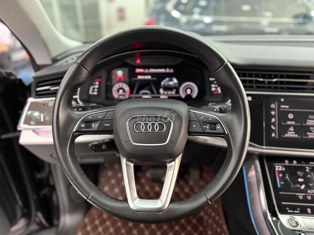 Audi Q8 2021 55 TFSI quattro - 17,000 km. Mua bán Ô tô tại Quận Tân Bình Tp Hồ Chí Minh được đăng bởi Nguyễn Văn Lâm hình 13