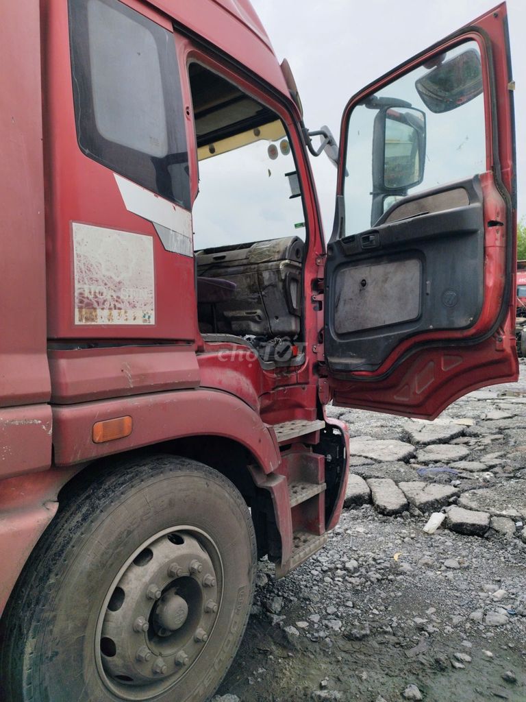 Thaco Auman - Đời 2015  Đỏ - 70% - Tải hàng 15 tấn. Mua bán Xe tải, xe ben tại Thị xã Phú Mỹ Bà Rịa - Vũng Tàu được đăng bởi An Nguyễn Quách Tấn hình 3