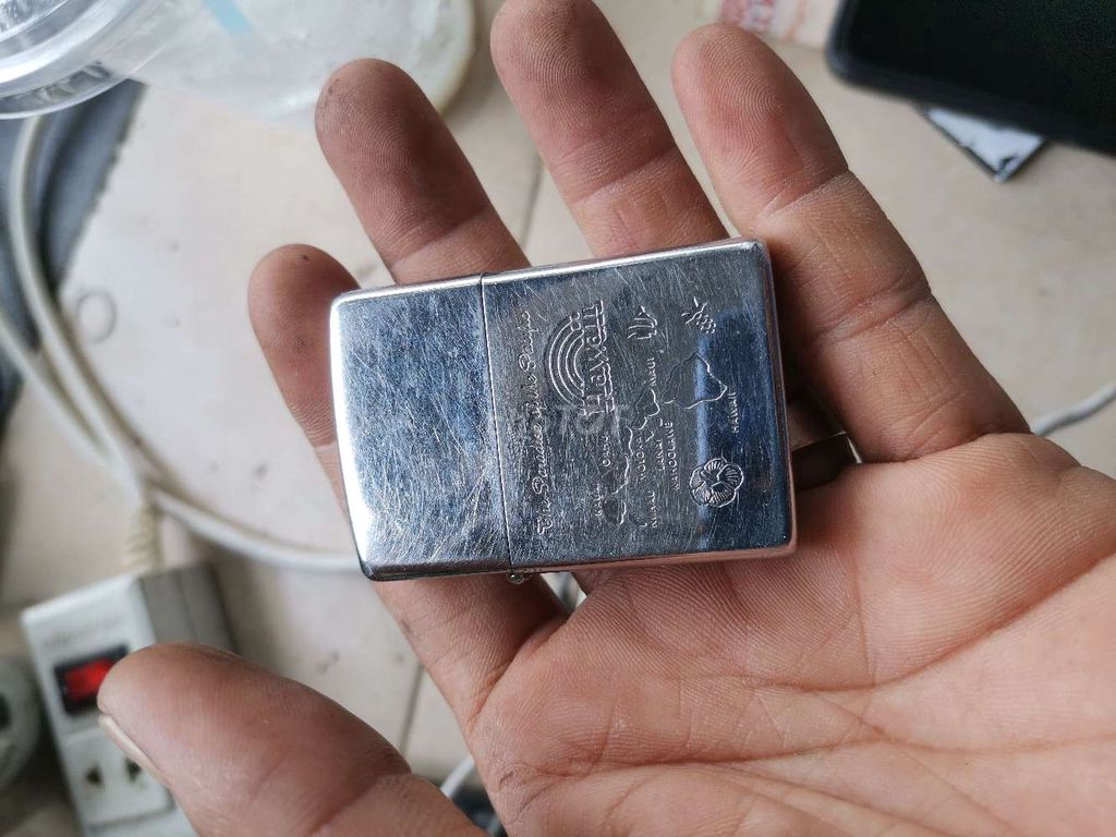 Bật lửa Zippo La Mã 1992 Đã sử dụng. Mua bán Đồ sưu tầm, đồ cổ tại Quận Gò Vấp Tp Hồ Chí Minh được đăng bởi nguyen hình 1