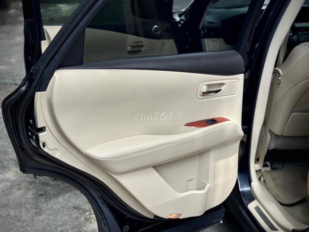Lexus RX350 full 2009 mẫu mới siêu cọp. Mua bán Ô tô tại Quận Tân Phú Tp Hồ Chí Minh được đăng bởi Lê Băng Vinh hình 18