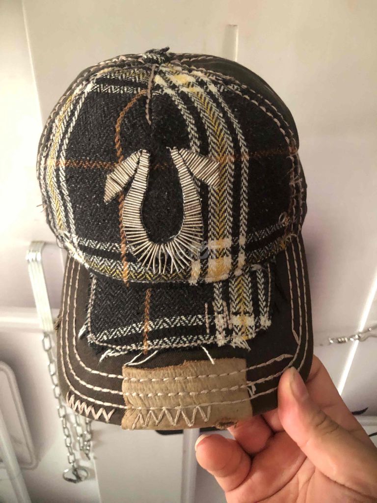 Mũ lưỡi trai True Religion Da Cotton. Mua bán Phụ kiện thời trang khác tại Quận 12 Tp Hồ Chí Minh được đăng bởi cao mạnh như tiến 79 hình 1