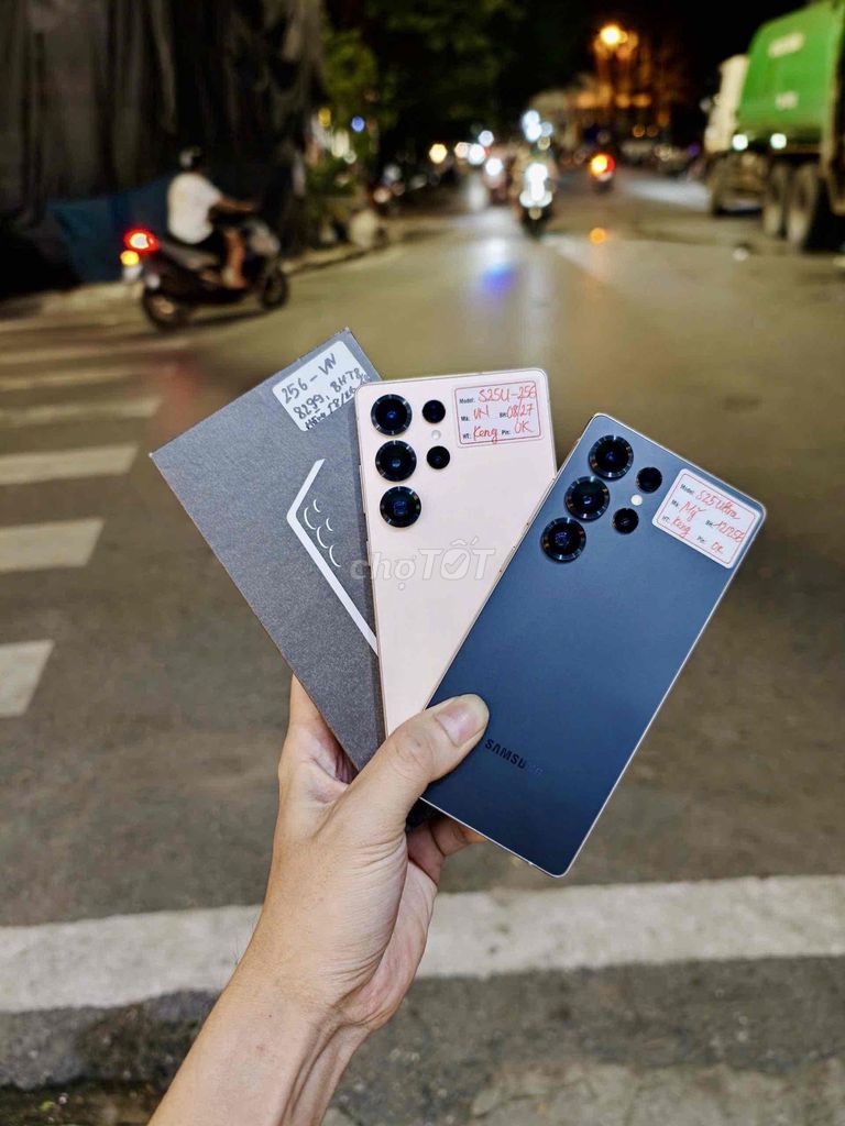 Samsung S25 Ultra 12GB 256GB Vn Fullbox Likenew. Mua bán Điện thoại tại Quận Đống Đa Hà Nội được đăng bởi Quý Hoàng hình 1