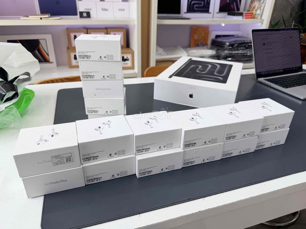 Tai Nghe AirPods Pro 3 Chính Hãng Mới 100%. Mua bán Tivi, Âm thanh tại Quận Sơn Trà Đà Nẵng được đăng bởi Anh Apple Chính Hãng hình 1