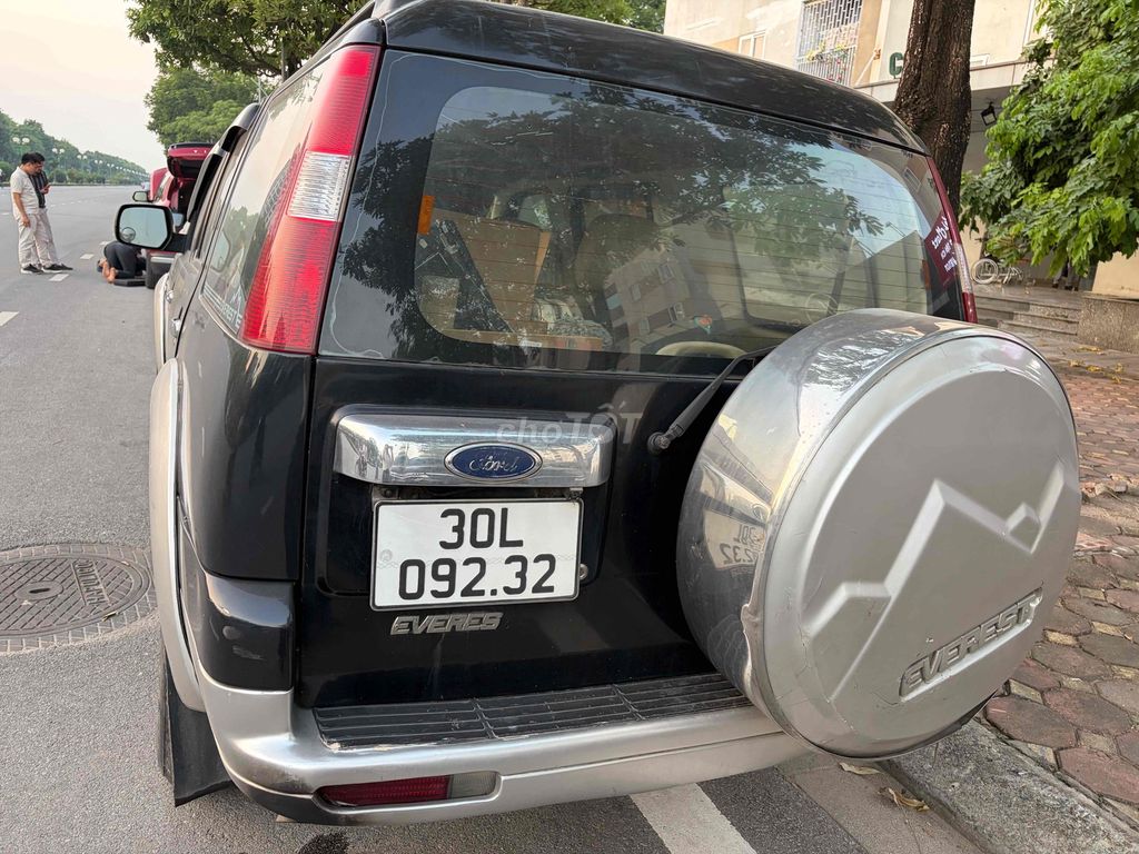 Ford Everest 2007 черный SUV