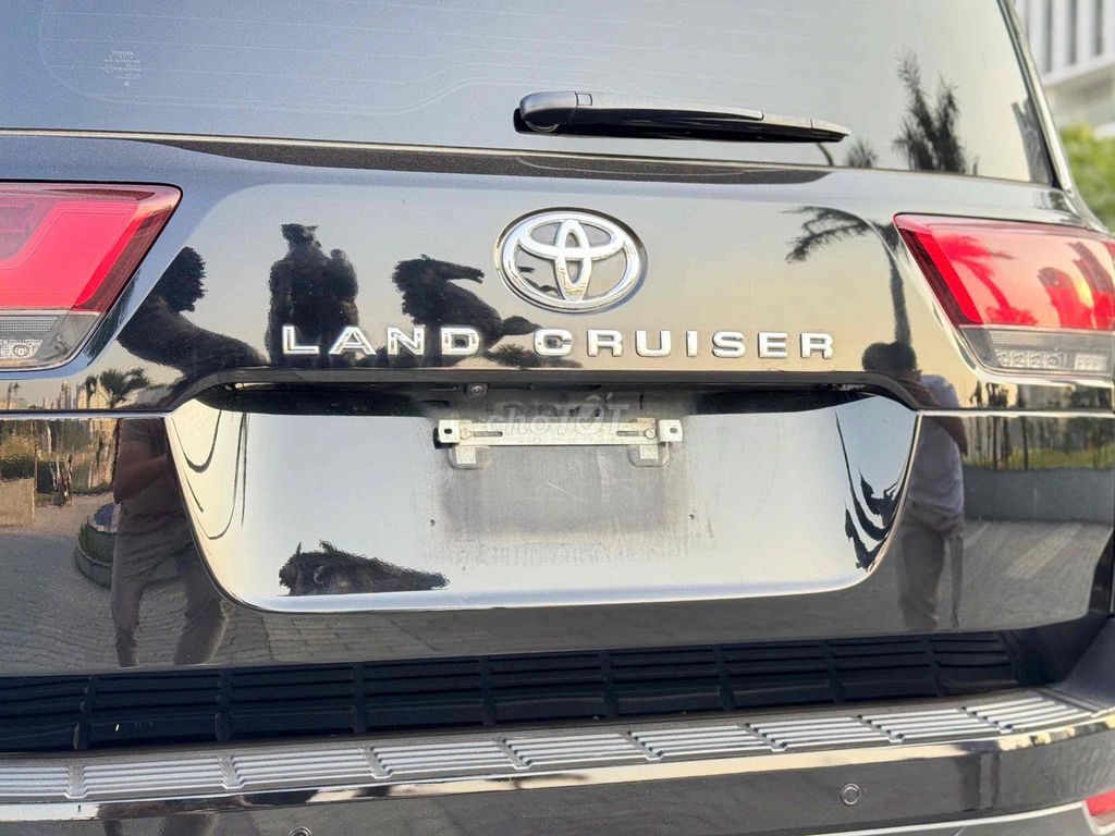 Landcruiser LC300 2021 model 2022 cực chất. Mua bán Ô tô tại Quận Nam Từ Liêm Hà Nội được đăng bởi Đại lý Toyota Mỹ Đình hình 16