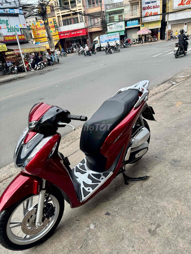 🟡🟡 SH 125 ABS đỏ đen 2024 odo 1100km như mới. Mua bán Xe máy tại Thành phố Biên Hòa Đồng Nai được đăng bởi XE MÁY CŨ THÀNH MỸ  hình 3