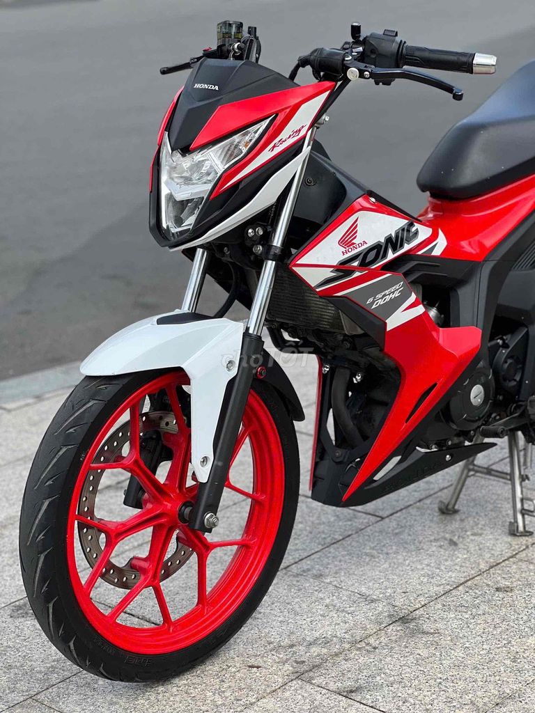 Honda Sonic 150 2023 Trắng Đỏ 15.000km. Mua bán Xe máy tại Quận 11 Tp Hồ Chí Minh được đăng bởi Hưng Từ hình 11