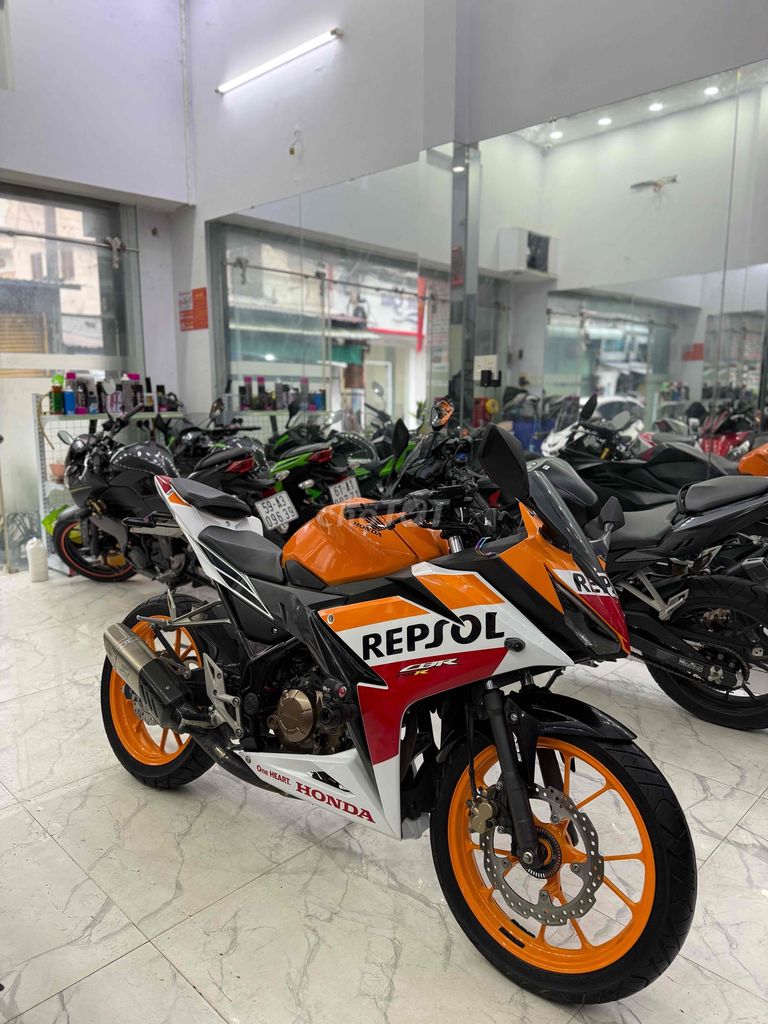 CBR 150r ABS Chính chủ. Mua bán Xe máy tại Thành phố Thủ Đức Tp Hồ Chí Minh được đăng bởi Xe máy Hùng Huyền hình 4