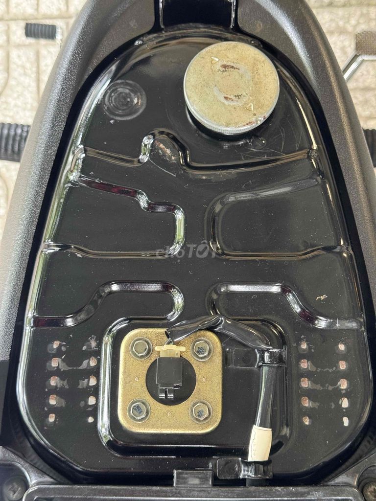 Yamaha Jupiter MX 2007 Bạc đen. Mua bán Xe máy tại Quận Ô Môn Cần Thơ được đăng bởi Tiến Tạp Hoá  hình 8