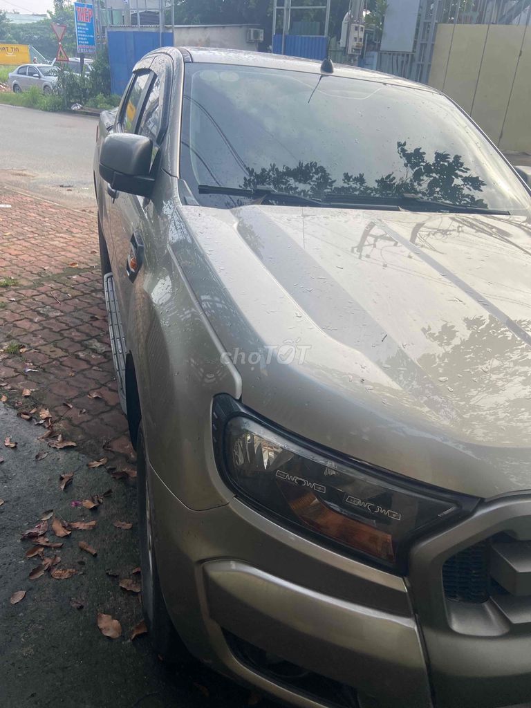 Ford Ranger 2016 XLS xe gia đình nhiều đồ chơi. Mua bán Ô tô tại Thành phố Thủ Dầu Một Bình Dương được đăng bởi Điện An Toàn hình 3