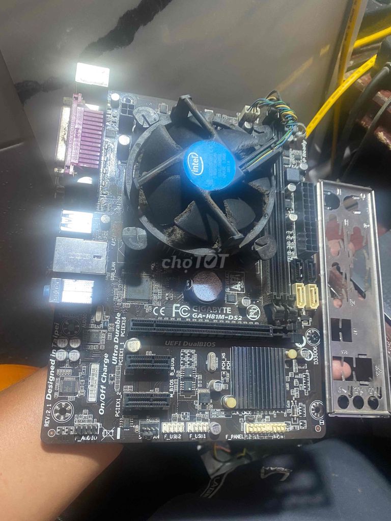 Gigabyte H81 i5-4570 4GB. Mua bán Linh kiện (RAM, Card...) tại Quận 12 Tp Hồ Chí Minh được đăng bởi Lê Bùi Bằng Tuân hình 1