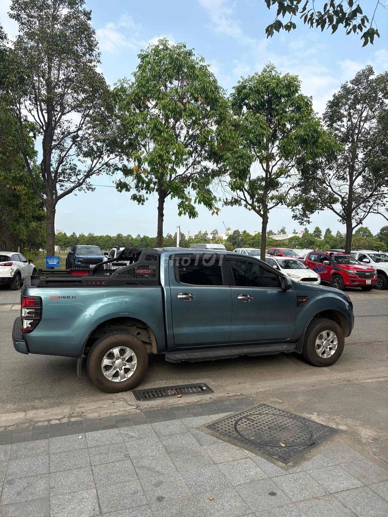 Ford Ranger 2013 XLS 2.2 4x2 MT - 123 km. Mua bán Ô tô tại Thành phố Thủ Dầu Một Bình Dương được đăng bởi Bình Dương ford hình 1