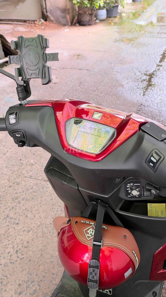 Электроскутер Honda Icon E 2026 красный 2000 км