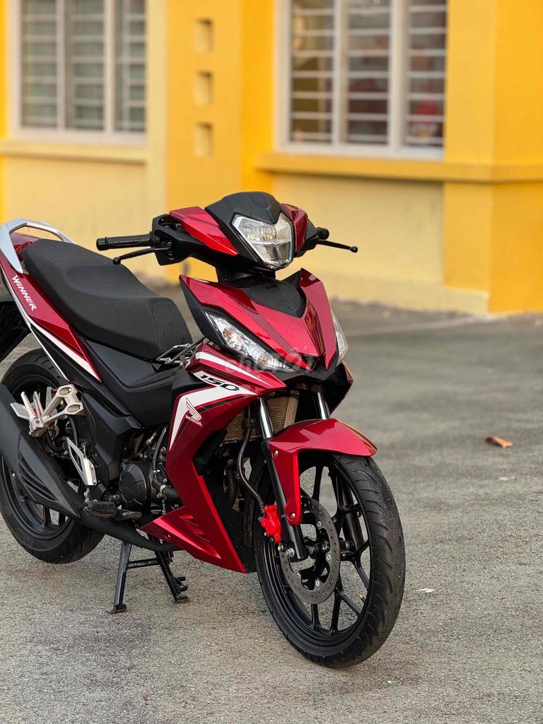 HONDA WINNER V1 CHÍNH CHỦ CÓ HỔ TRỢ GÓP. Mua bán Xe máy tại Thành phố Thủ Đức Tp Hồ Chí Minh được đăng bởi Xe Máy Nguyễn Phụng hình 6