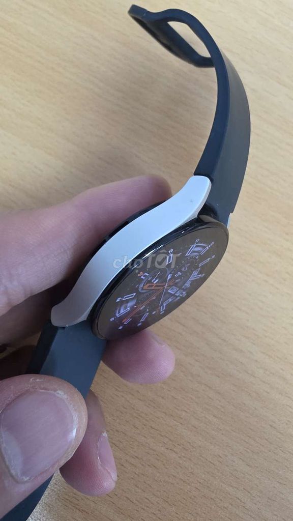 Samsung Galaxy Watch 5 40mm Đen. Mua bán Thiết bị đeo thông minh tại Quận Bắc Từ Liêm Hà Nội được đăng bởi Đinh Gia Huy hình 1