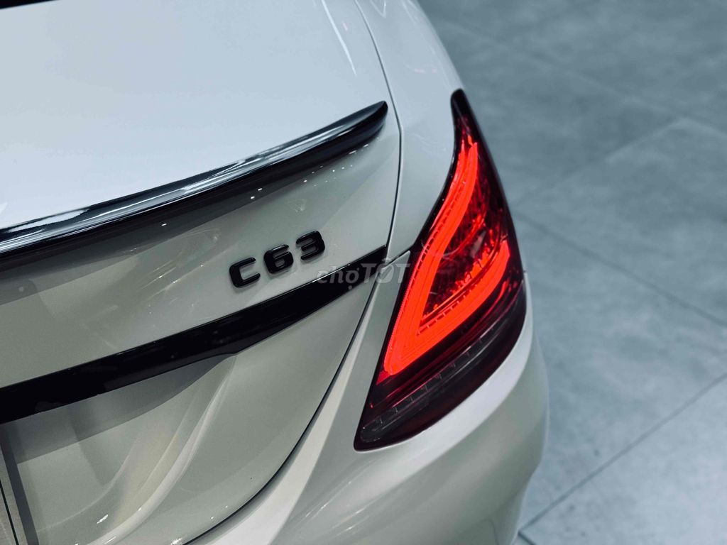 Mercedes Benz C Class 2015 C300 AMG - 84000 km. Mua bán Ô tô tại Quận Tân Bình Tp Hồ Chí Minh được đăng bởi GREENWAY AUTO hình 13