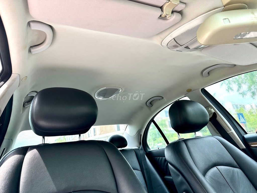 Mercedes Benz E Class 2008 E200 - 160000 km. Mua bán Ô tô tại Quận Hoàng Mai Hà Nội được đăng bởi Anh Tú hình 10