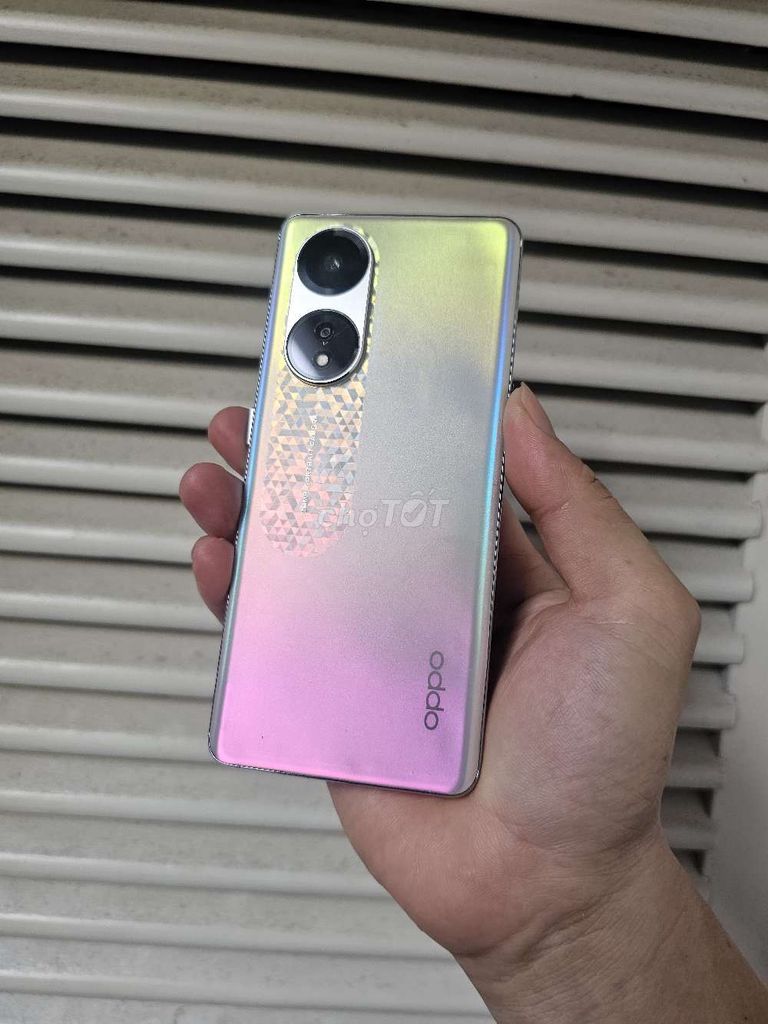 Reno8 T 5G 12GB/256GB nội địa k cài dc ngân hàng. Mua bán Điện thoại tại Quận Hải Châu Đà Nẵng được đăng bởi anh quân hình 1