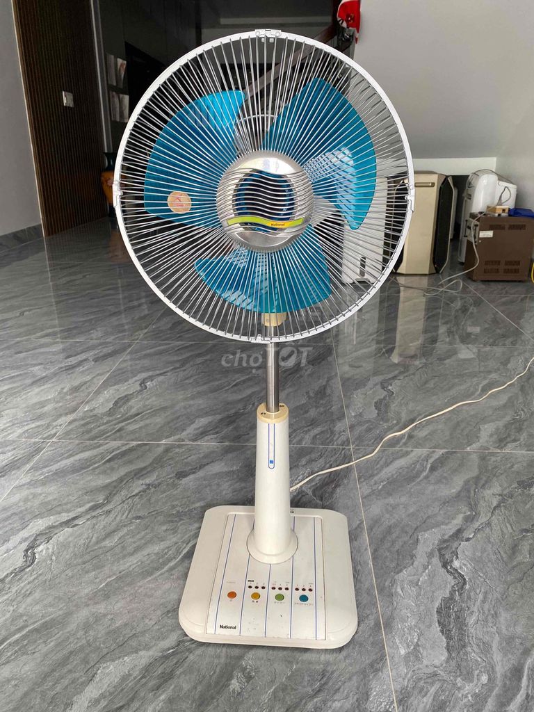 Quạt lửng National Trắng, Xanh 30cm 85cm. Mua bán Quạt tại Quận Hồng Bàng Hải Phòng được đăng bởi Giang Hp hình 1