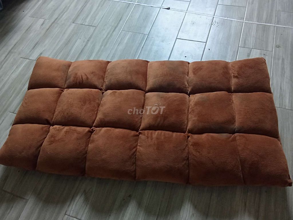 Đệm ngồi tựa lưng điều chỉnh theo tư thế.... Mua bán Giường, chăn ga gối nệm tại Huyện Diên Khánh Khánh Hòa được đăng bởi  Trần Hoài Thu hình 1