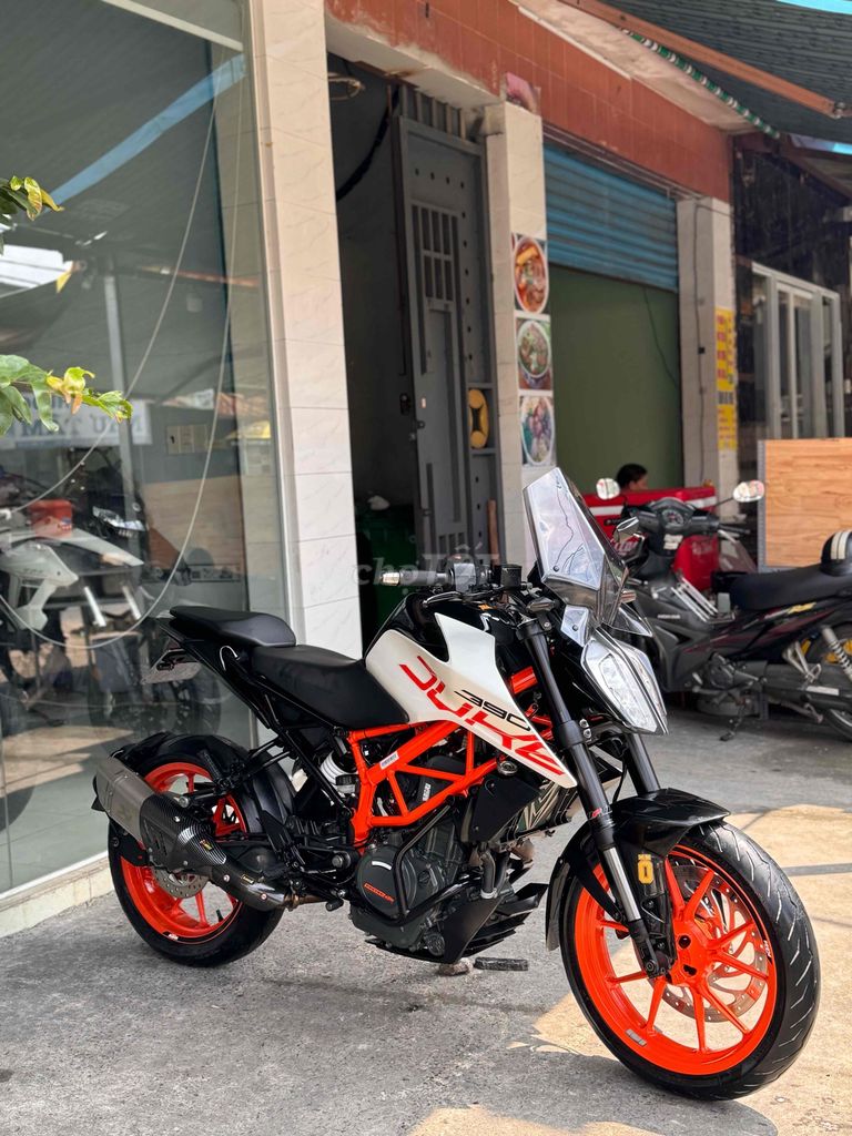 Cần bán KTM DUKE 390 2020 Biển SG 9 chủ Xe keng. Mua bán Xe máy tại Quận Bình Tân Tp Hồ Chí Minh được đăng bởi Việt Motor Bình Tân hình 1