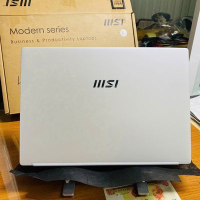 MSI Modern C13M i5-1335U-16G-512G-Win11-Máy Mới. Mua bán Laptop tại Quận Ninh Kiều Cần Thơ được đăng bởi Võ Diện