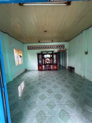 Cho Thuê Nhà Nguyên Căn Giá Rẻ. Cho thuê nhà ở tại Thành phố Tân An Long An được đăng bởi Sang Trần Minh