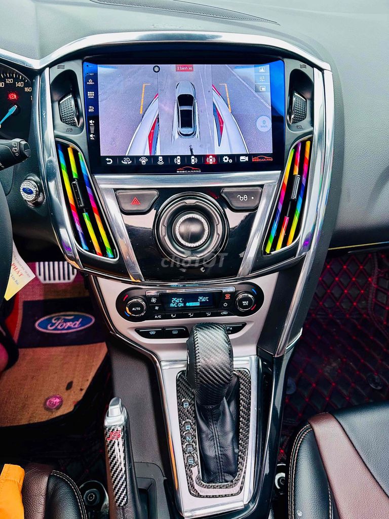 Ford Focus S Hatchback 2014 Trắng 126903 km. Mua bán Ô tô tại Quận Cẩm Lệ Đà Nẵng được đăng bởi Chị Hà hình 10