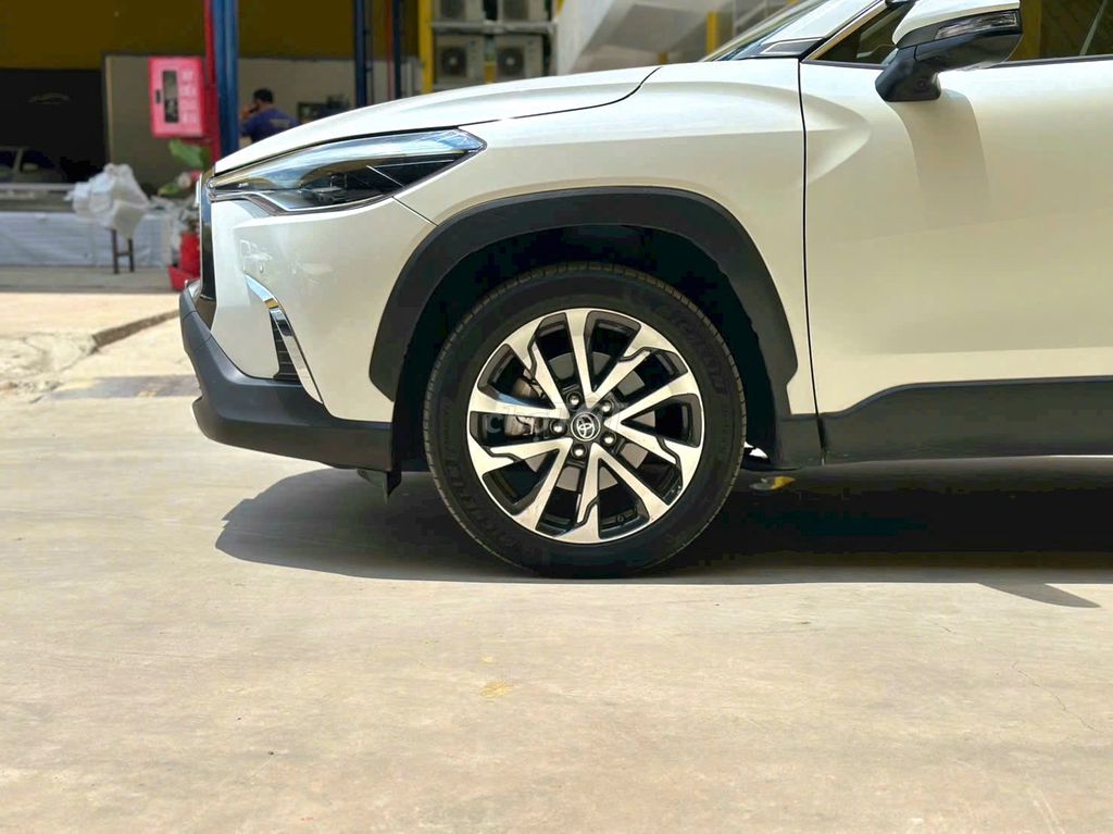 𝐓𝐎𝐘𝐎𝐓𝐀 𝐂𝐎𝐑𝐎𝐋𝐋𝐀 𝐂𝐑𝐎𝐒𝐒 𝟏.𝟖𝐕 𝟐𝟎𝟐𝟎 SUV CAO CẤP GIỮ GIÁ. Mua bán Ô tô tại Quận Tân Phú Tp Hồ Chí Minh được đăng bởi Nguyễn Tân Xe Lướt  hình 5
