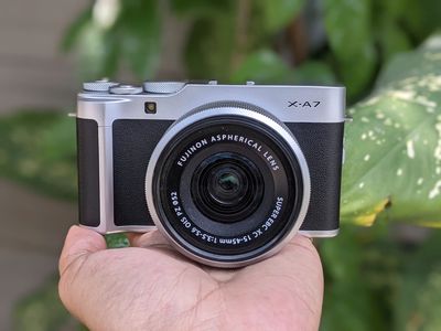 [Máy Ảnh KTS] Fujifilm XA7 bạc kèm lens 15-45mm. Mua bán Máy ảnh, Máy quay tại Quận 6 Tp Hồ Chí Minh được đăng bởi may anh KTS
