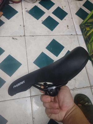 Yên xe địa hình Phoenix đệm êm. Mua bán Phụ tùng xe tại Quận Tây Hồ Hà Nội được đăng bởi Vũ Bắc