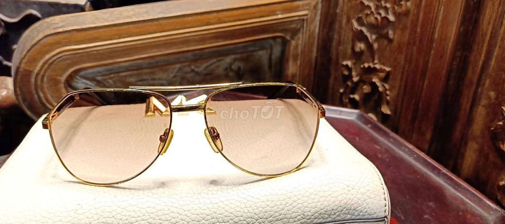 Kính râm Dolce & Gabbana DG2106-K. Mua bán Phụ kiện thời trang khác tại Quận Hoàng Mai Hà Nội được đăng bởi Xtung hình 1