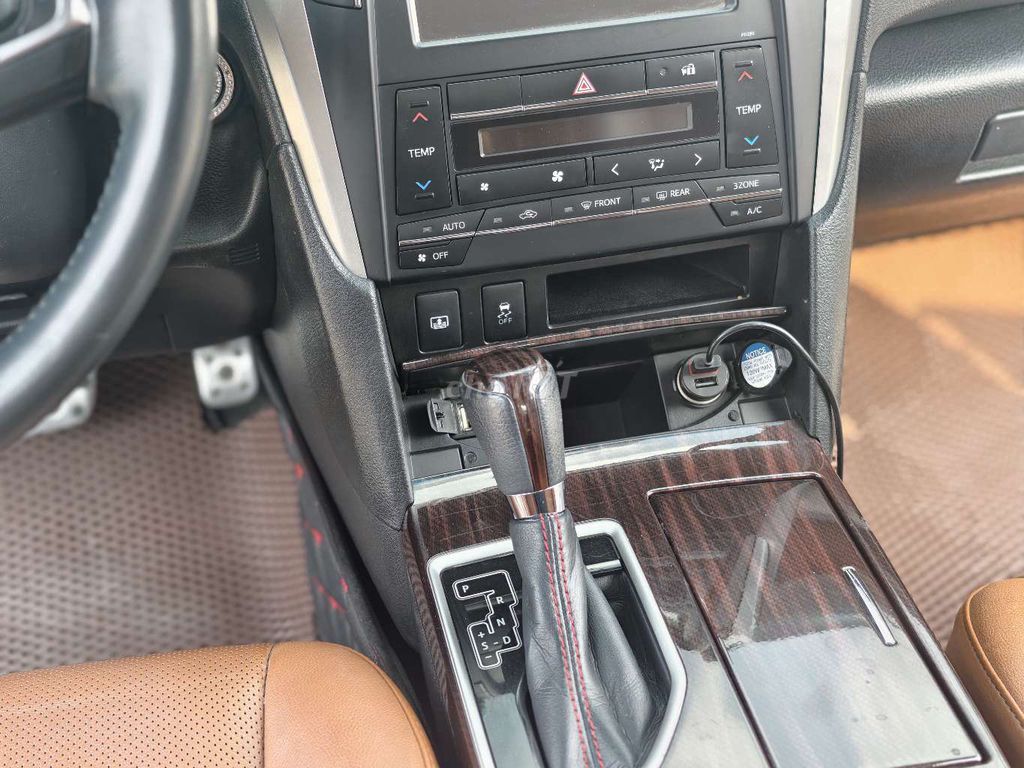 TOYOTA CAMRY 2.5Q 2017 ĐEN. Mua bán Ô tô tại Quận Long Biên Hà Nội được đăng bởi BON AUTO hình 11