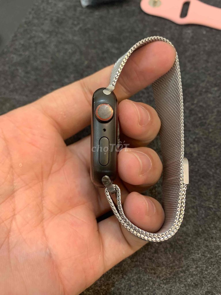 Apple watch Titan hiếm 7 41mm Esim