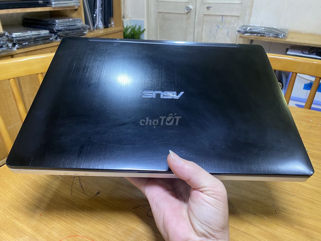 Asus TP300LA i5/8/128 13’3 X360 Touch Vỏ kim loại. Mua bán Laptop tại Quận Bình Thạnh Tp Hồ Chí Minh được đăng bởi Nguyễn Công Lý hình 1